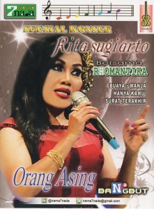 RITA SUGIARTO (DEPAN)